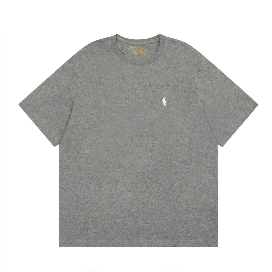 🅿️116 Top quality" Style number: DS003# (not off the shelves all year round) [Ralph Lauren classic pony embroidered round neck basic short sleeves] ✅Ralph Lauren Ralph Lauren classic basic versatile round neck short sleeves ✅Main supply platform live broadcast Wholesale entity Replenish when out of stock Not off the shelf ✅ZP quality 1:1 version Scan the code to enter the GF website Z cabinet quality ✅26 pieces of 180g hydrophilic toner 100% cotton fabric, comfortable and soft, strong breathability, high-end, cost-effective, good quality needless to say ✅Restore the original version, the maximum size can be worn up to 210 pounds, loose, comfortable and stress-free ✅Work wear, life wear, suitable for various occasions, must-have recommendation for couples Size: Powder white dark gray blue label light gray white label